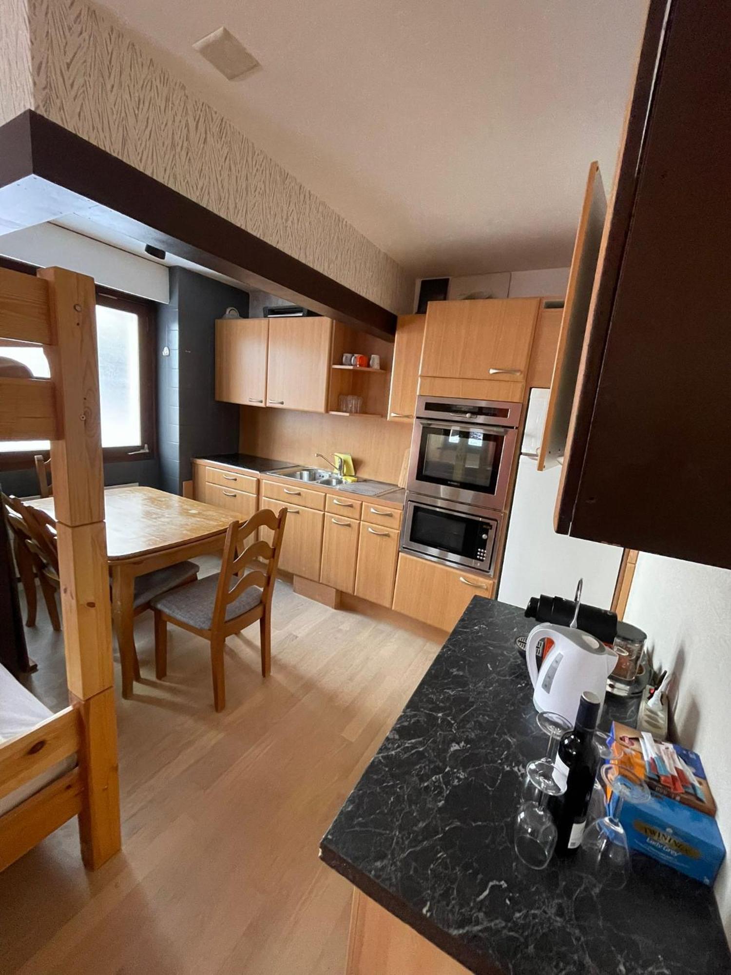 Les Nis Apartment Bourg Saint Pierre Ruang foto